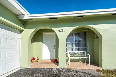 9331 NW 24th Pl, Sunrise, FL 33322 - Photo 3