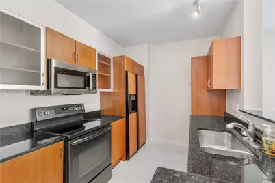 806 E Windward Way #515, Lantana, FL 33462 - Photo 1