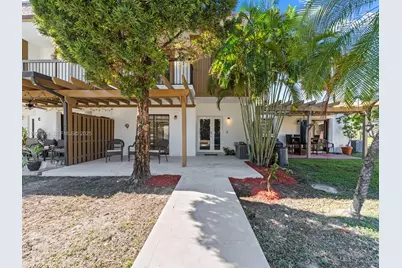 6885 NW 169th St #66D, Hialeah, FL 33015 - Photo 5