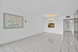 9235 Lagoon Pl, Davie, FL 33324 - Photo 15