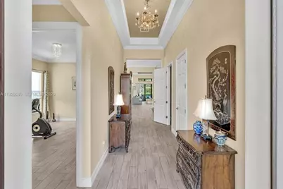 9172 E Leon Cir E, Parkland, FL 33076 - Photo 3