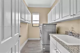 9172 E Leon Cir E, Parkland, FL 33076 - Photo 47