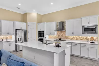 9172 E Leon Cir E, Parkland, FL 33076 - Photo 23