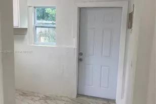 2122 NW 5th St, Pompano Beach, FL 33069 - Photo 25