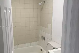 2122 NW 5th St, Pompano Beach, FL 33069 - Photo 21