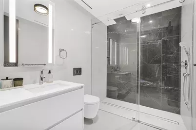 300 Biscayne Blvd Way #301E, Miami, FL 33131 - Photo 39