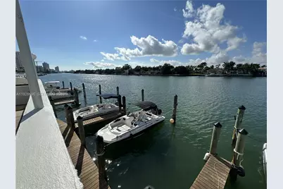 5838 Collins Ave #11D, Miami Beach, FL 33140 - Photo 19