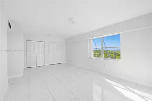 16508 NE 26th Ave, North Miami Beach, FL 33160 - Photo 15