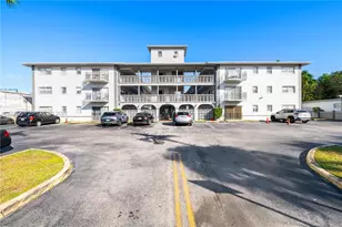 16215 NE 18th Ct, North Miami Beach, FL 33162 - Photo 15