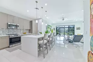 3098 Gin Berry Way, West Palm Beach, FL 33401 - Photo 9