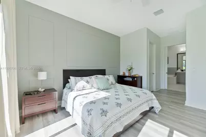 3098 Gin Berry Way, West Palm Beach, FL 33401 - Photo 19