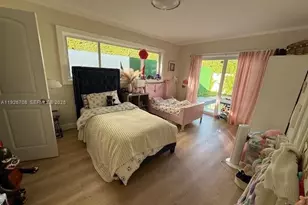 9541 Carlyle Ave, Surfside, FL 33154 - Photo 7