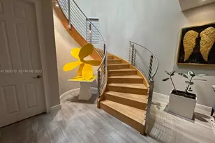 8925 NW 99th Ct, Doral, FL 33178 - Photo 5