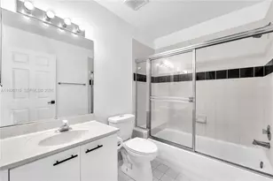 1450 Weeping Willow Way, Hollywood, FL 33019 - Photo 13