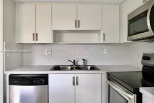 110 Salamanca Ave, Coral Gables, FL 33134 - Photo 17