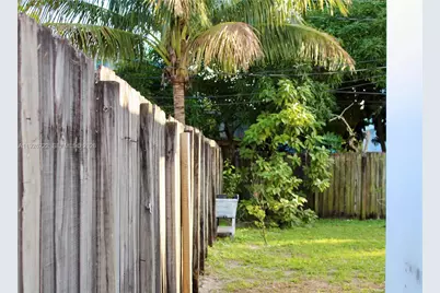 300 SW 8th St #302, Fort Lauderdale, FL 33315 - Photo 27