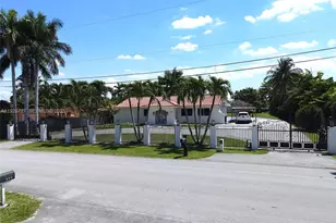 165 SW 130th Ave, Miami, FL 33184 - Photo 1