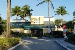 4019 NW 87th Ave, Sunrise, FL 33351 - Photo 3