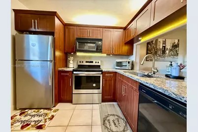 10616 NW 10th St #104, Pembroke Pines, FL 33026 - Photo 13