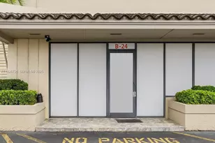 6065 NW 167th St, Hialeah, FL 33015 - Photo 1