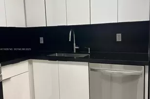 9273 Collins Ave, Surfside, FL 33154 - Photo 9