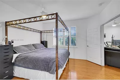 1135 Satinleaf St, Hollywood, FL 33019 - Photo 11