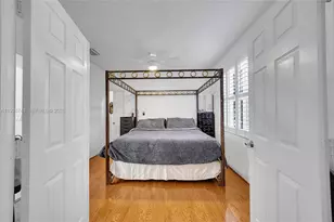 1135 Satinleaf St, Hollywood, FL 33019 - Photo 49
