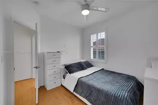 1135 Satinleaf St, Hollywood, FL 33019 - Photo 37