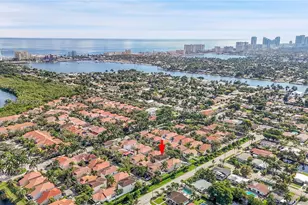1135 Satinleaf St, Hollywood, FL 33019 - Photo 67