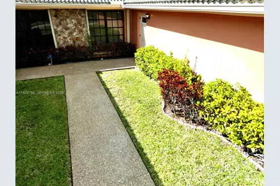 3030 NW 116th Ave, Coral Springs, FL 33065 - Photo 5