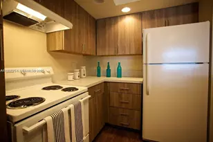 12400 Vista Isles Dr, Sunrise, FL 33325 - Photo 3