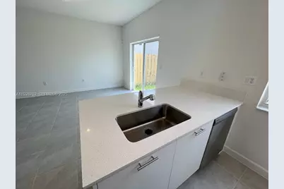 12958 NW 23rd Pl #12958, Miami, FL 33167 - Photo 7