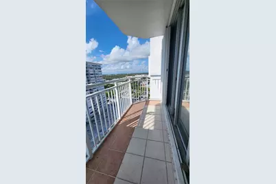18051 Biscayne Blvd #1705, Aventura, FL 33160 - Photo 23