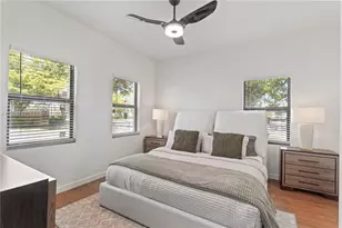 601 SW 1st St, Hallandale Beach, FL 33009 - Photo 23