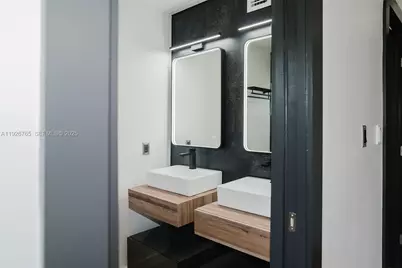 1040 NW 120th St, North Miami, FL 33168 - Photo 31