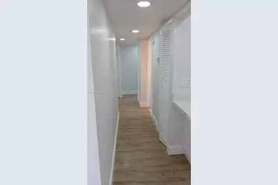 8820 Fontainebleau Blvd #302, Miami, FL 33172 - Photo 29