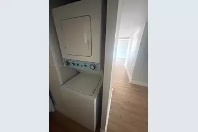 8820 Fontainebleau Blvd #302, Miami, FL 33172 - Photo 23