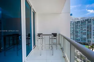50 South Pointe Dr, Miami Beach, FL 33139 - Photo 3
