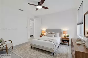 740 Cypress Pointe Dr E, Pembroke Pines, FL 33027 - Photo 15