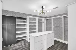 740 Cypress Pointe Dr E, Pembroke Pines, FL 33027 - Photo 27