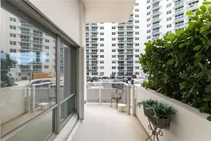 2751 S Ocean Dr, Hollywood, FL 33019 - Photo 25