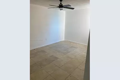 5050 NW 7th St #806, Miami, FL 33126 - Photo 17