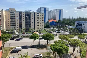 5050 NW 7th St, Miami, FL 33126 - Photo 19