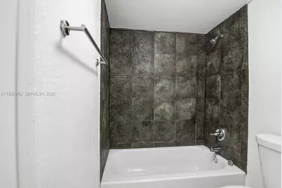 5050 NW 7th St #806, Miami, FL 33126 - Photo 13