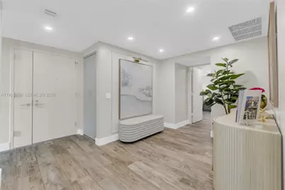 650 NE 32nd St #2901, Miami, FL 33137 - Photo 5