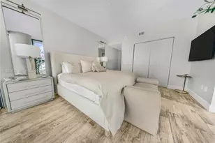650 NE 32nd St, Miami, FL 33137 - Photo 27