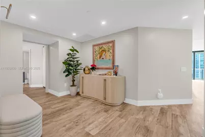 650 NE 32nd St #2901, Miami, FL 33137 - Photo 7
