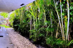 274 SW 9th St, Dania Beach, FL 33004 - Photo 3