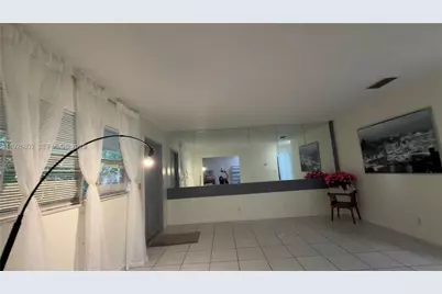 274 SW 9th St #2, Dania Beach, FL 33004 - Photo 5