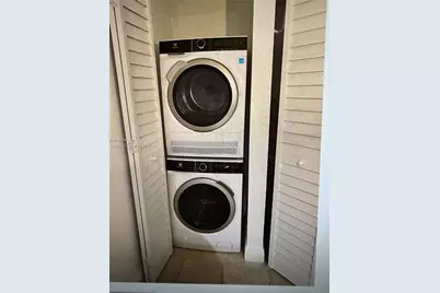 7130 NW 179th St #108, Hialeah, FL 33015 - Photo 7